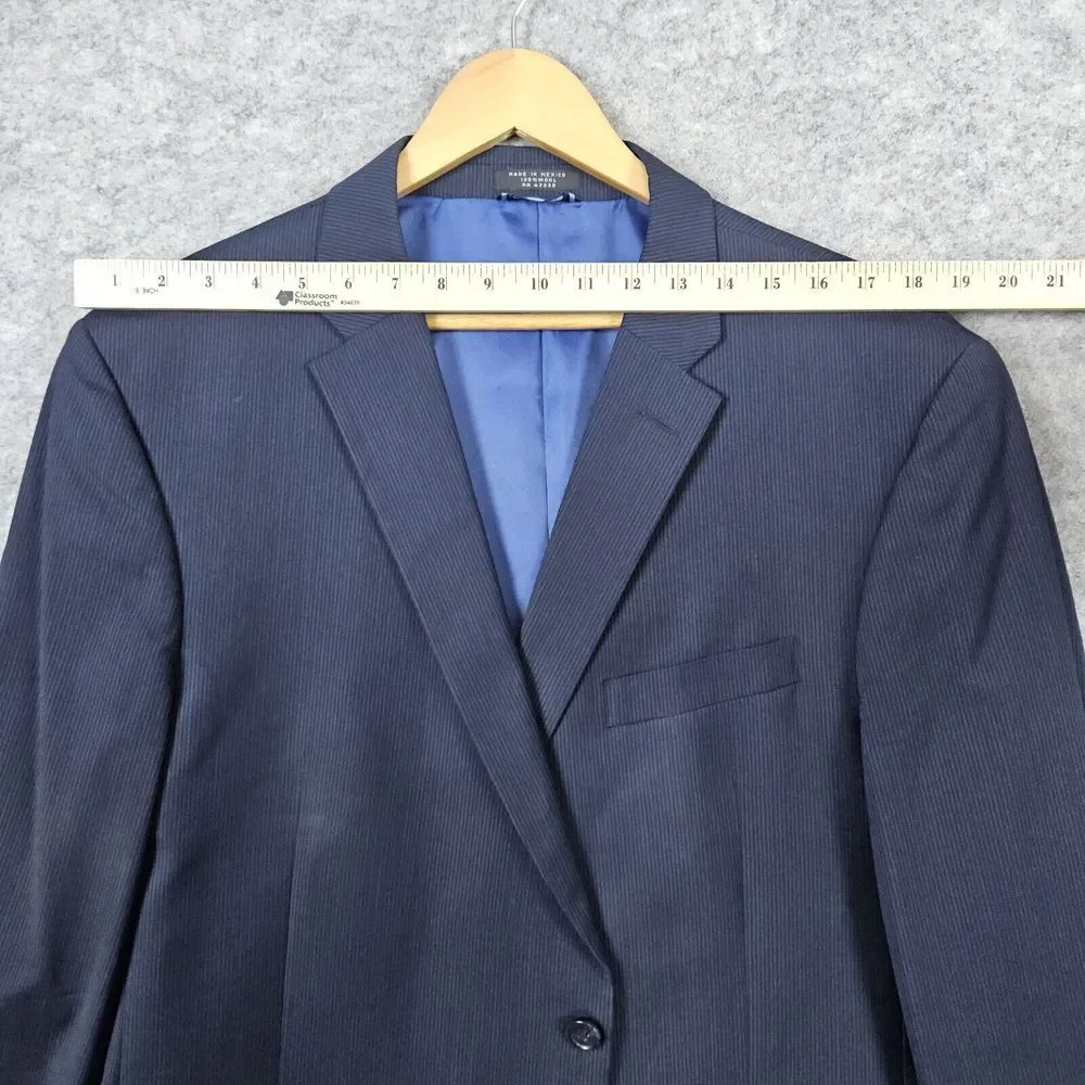 Tommy Hilfiger Men's Blazer Navy Blue Size 46L Pinstripes 2-Button 100%‎ Wool